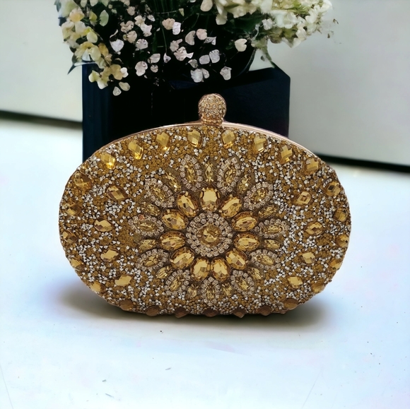 Bejeweled Evening Clutch/Crossbody Bag - Picture 7 of 10